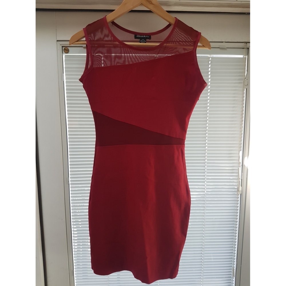 🍦2/$15🍦Bodycon red dress with mesh cut-outs▪